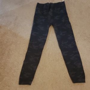 Spanx look at me now seamless leggings black camo
